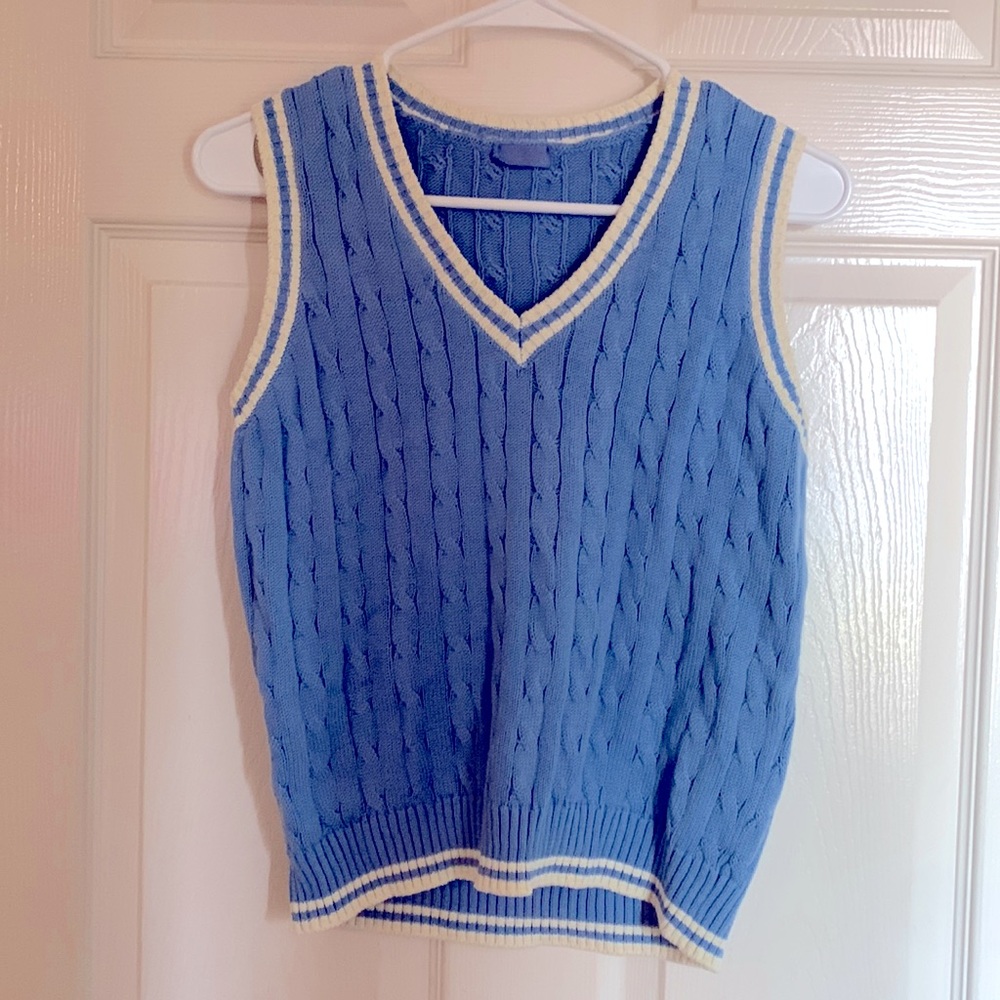 Womens tops
